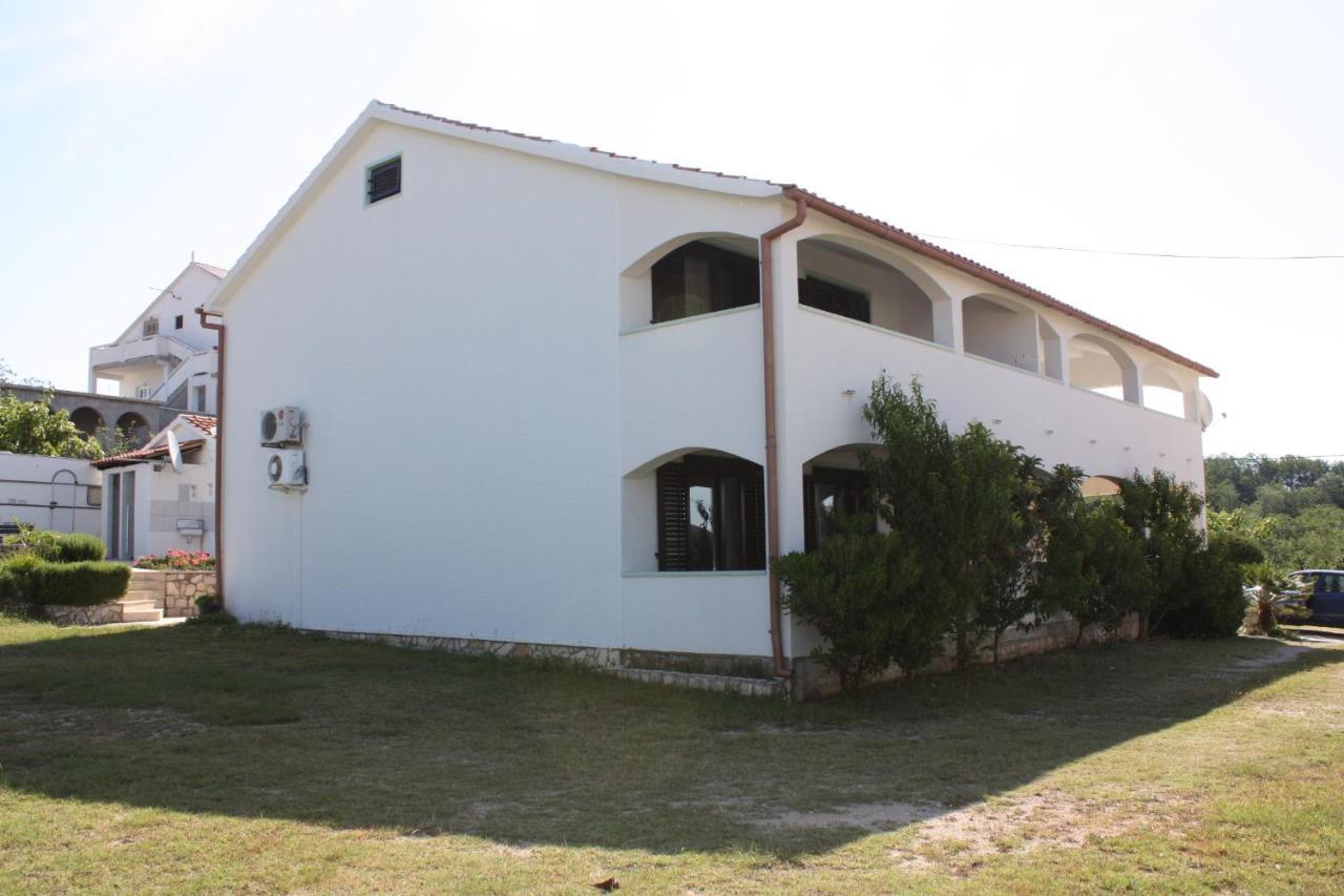 Apartments For Families With Children Lopar, Rab - 10402 Zewnętrze zdjęcie
